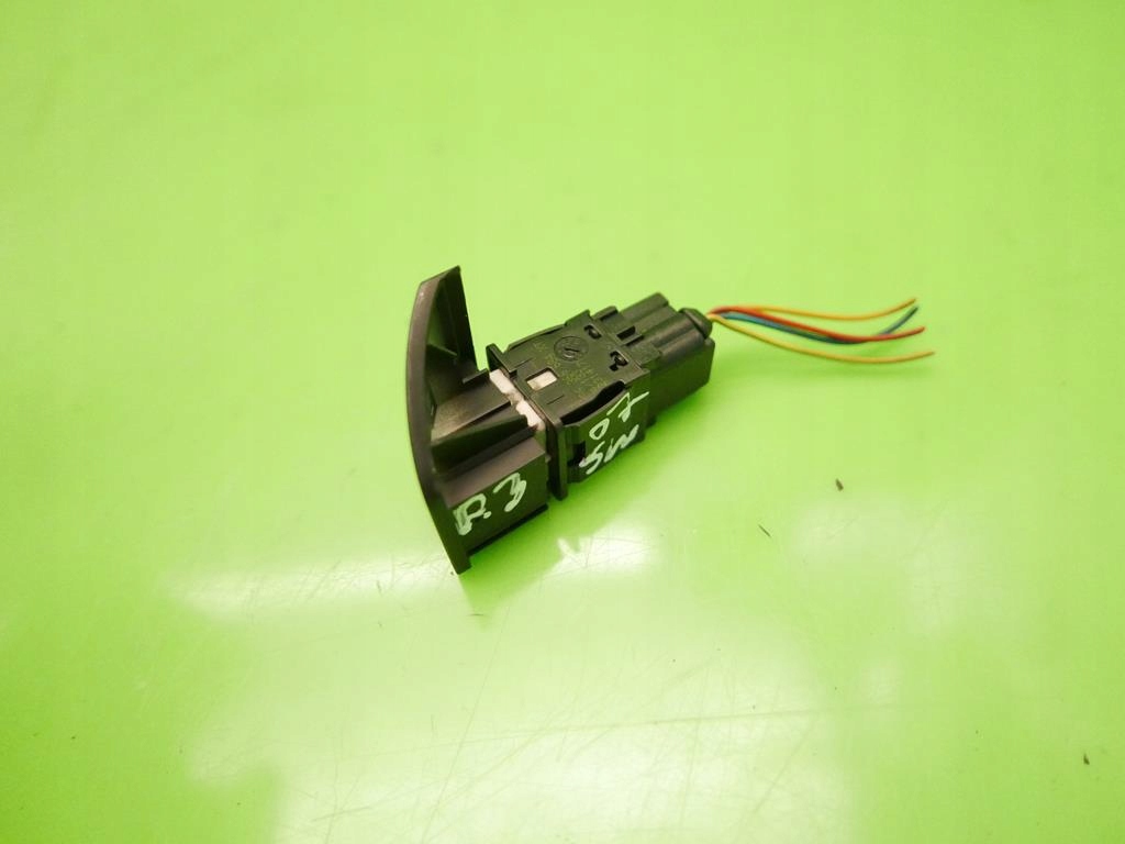 фото №5, Перемикач кнопка блокування двері peugeot 307 01-