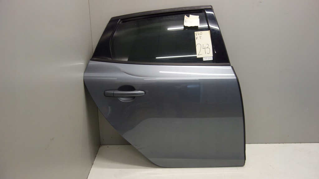 фото №1, Volvo v40 xc40 дверь полный правое задняя