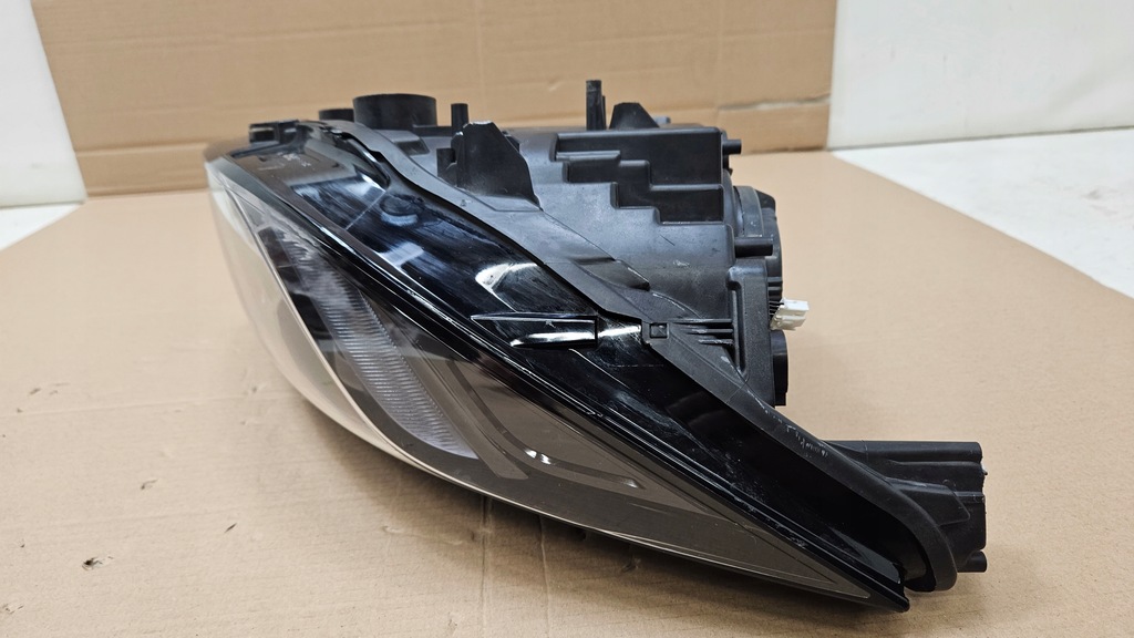 фото №5, Лампа права перед bmw i3 адаптивний led black