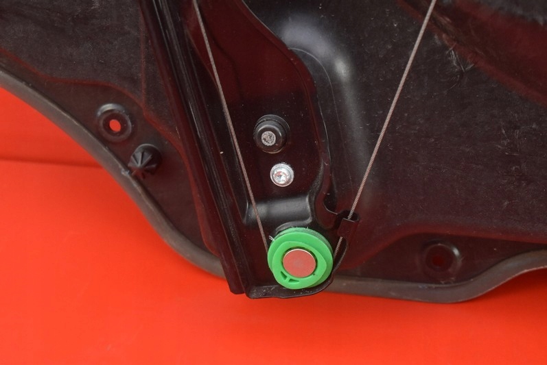 фото №13, Подъемник стекло правый перед eu volvo xc60 1 i 11r