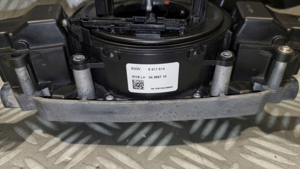 Bmw 5 e60 e61 e63 перемикачі стрічка датчик kąta повороту active кермо 6952980 Ціна