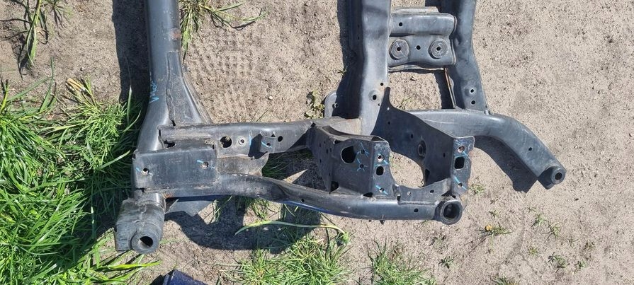 фото №5, Jaguar f-pace передній підрамник перед підрамник