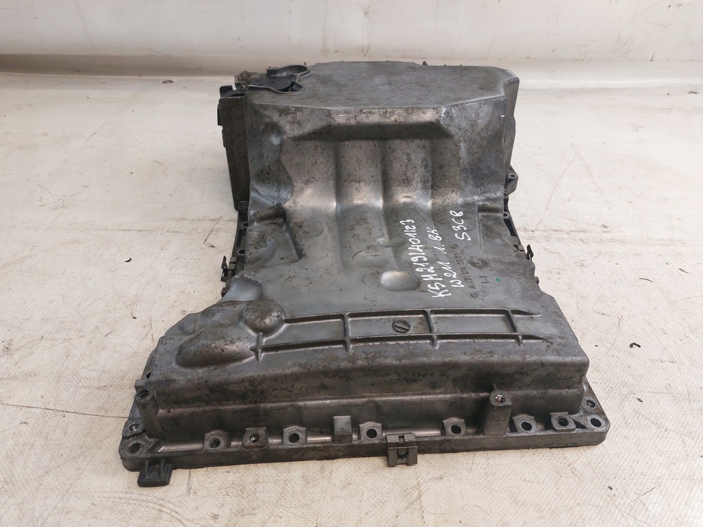 фото №8, Mercedes w203 w204 1.8 піддон масляна a2710140902