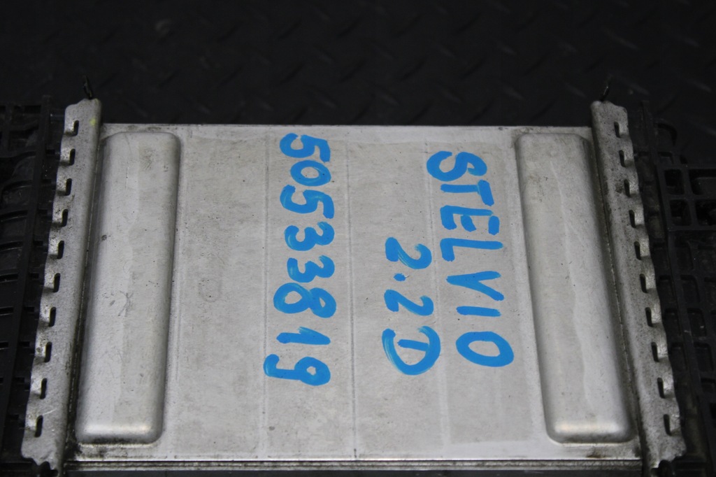 фото №3, Радиатор интеркулер alfa romeo stelvio q4 50533819