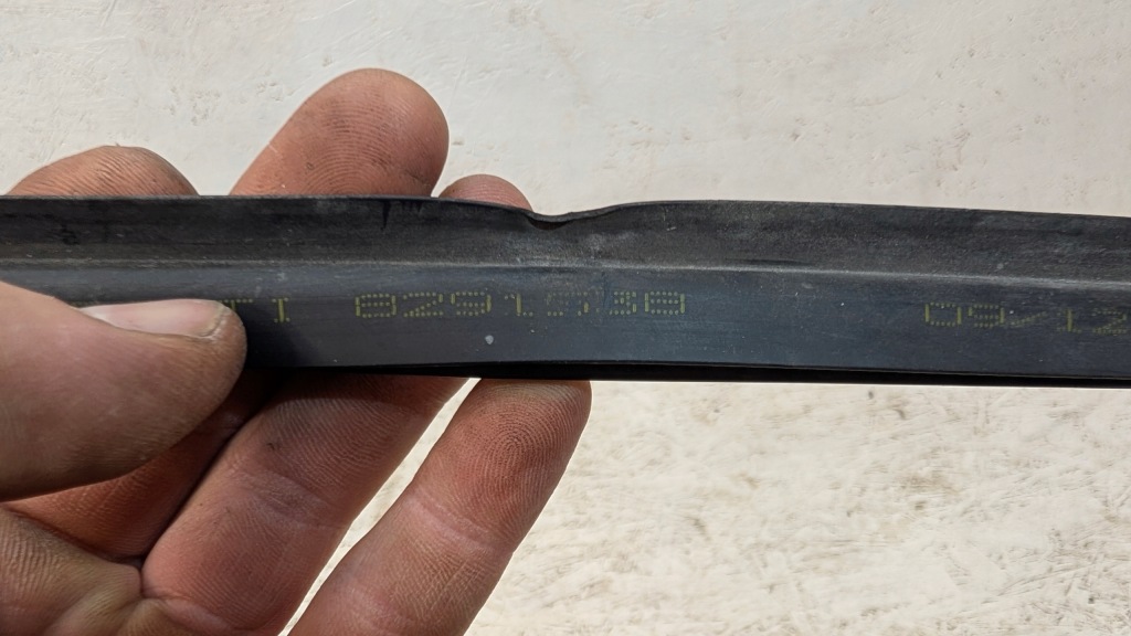 Peugeot 508 2 r8 1.6 thp phev ущільнювачі радіатора 8291538 Недорого