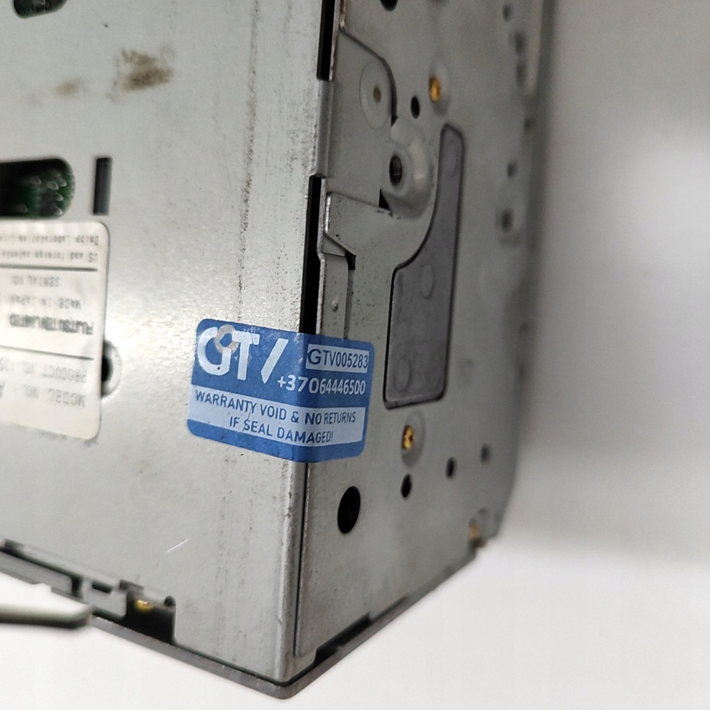 фото №10, Toyota hiace h50, h60, h70 2001 панель / радиопроигрыватель cd/dvd/gps