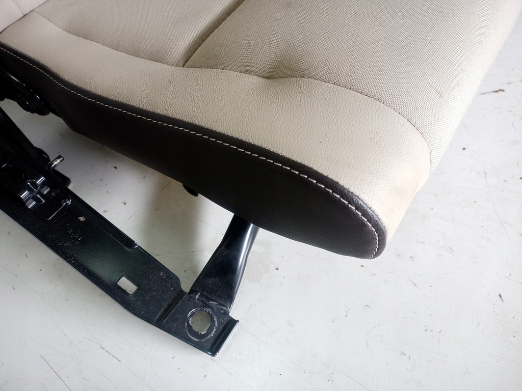 фото №3, Сиденья задняя pół кожа renault scenic iii grand bose