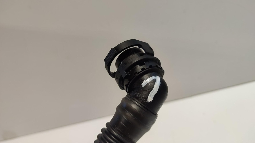 фото №4, Vw tiguan ii труба вентиляционная 04l130380f