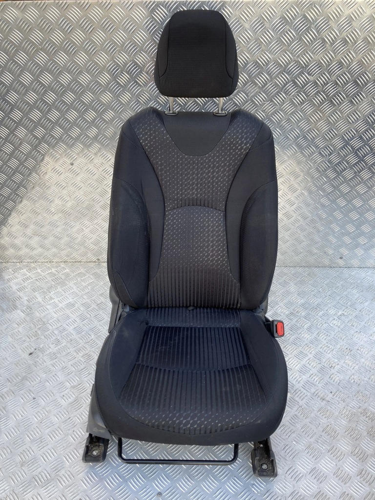 фото №1, Сидіння правий перед anglik toyota prius iv 15-