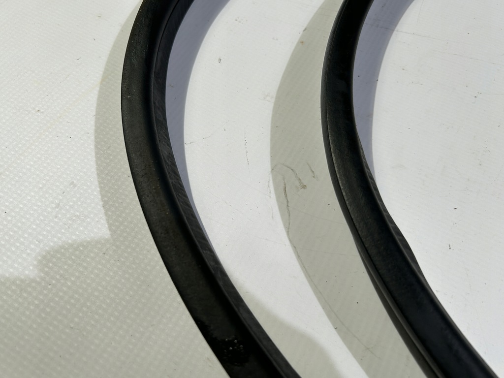 фото №7, Прокладка крышки багажника corvette c6 targa