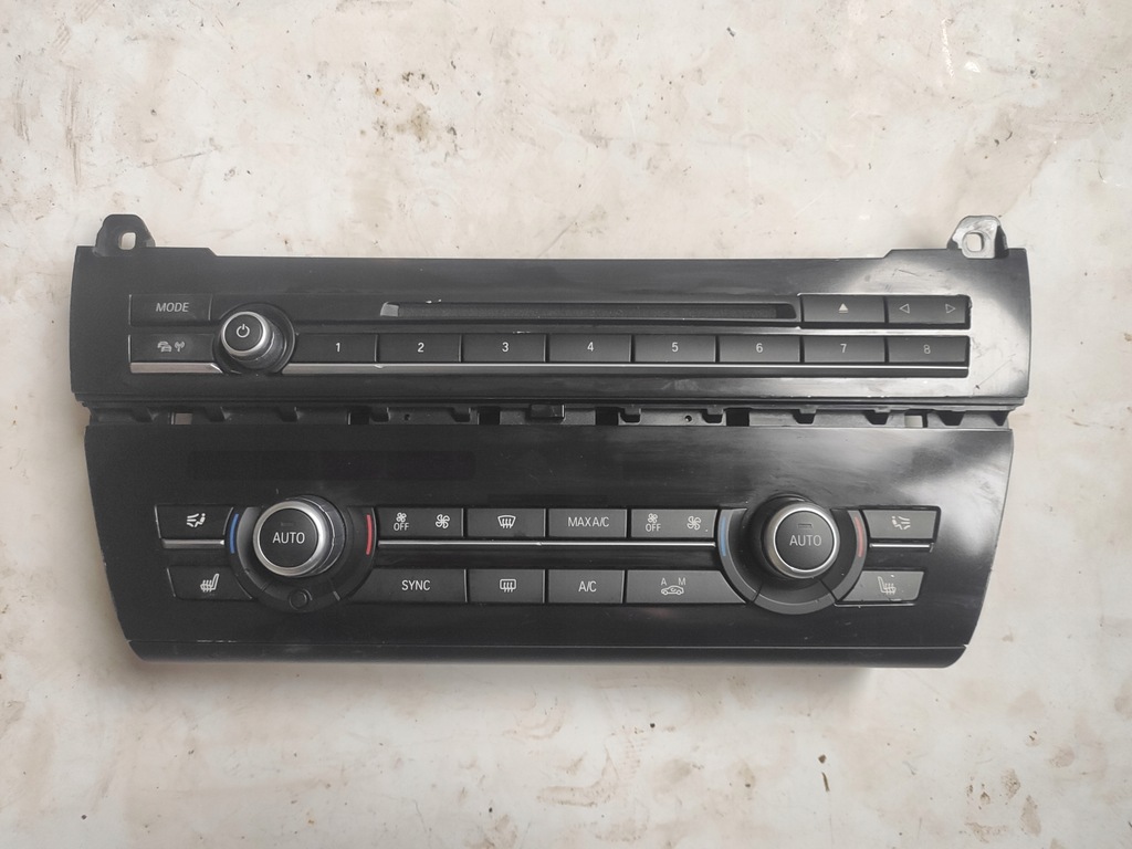 фото №2, Панель кондиционера обдув радио bmw f11 f10