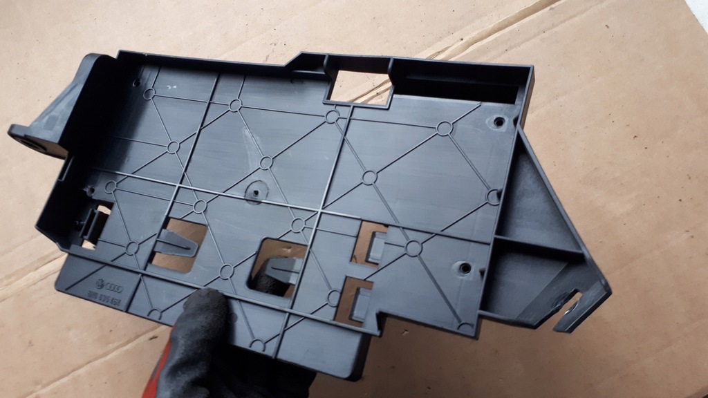 фото №6, Q5 8r кронштейн кронштейн блок управления 8r0035464