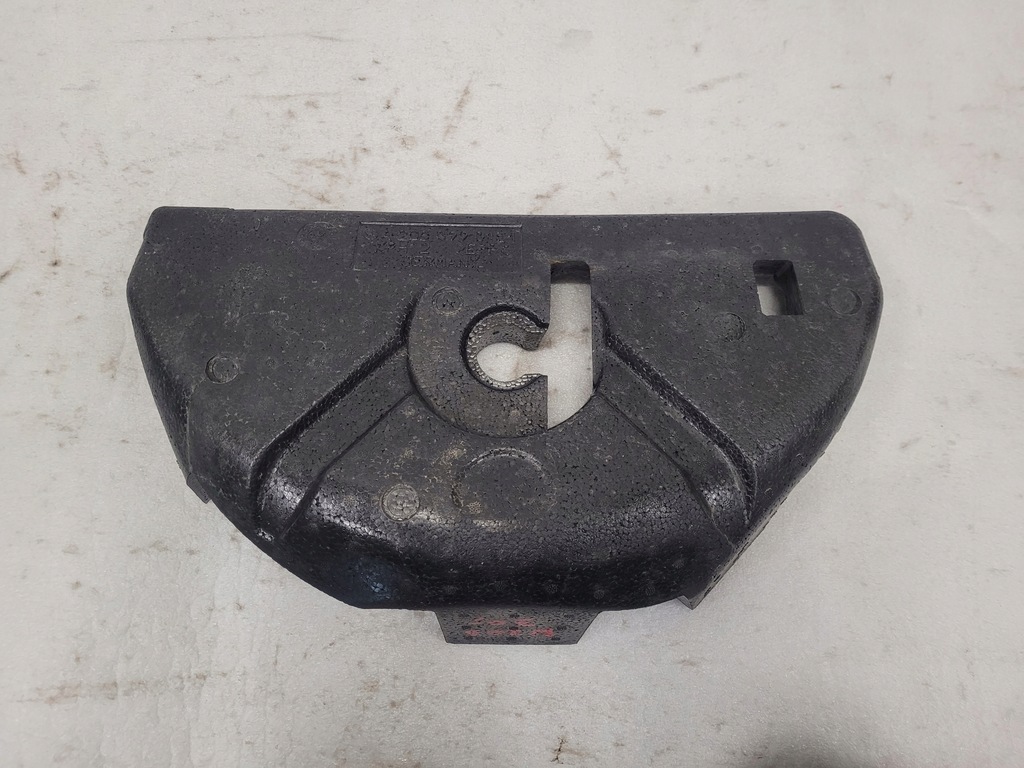 фото №7, Mercedes w203 вкладыш багажника a2038990161