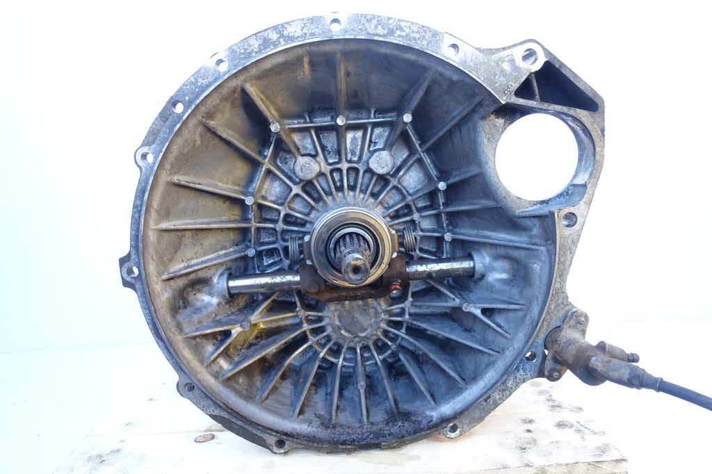 фото №5, Isuzu npr nkr nqr 70 5.2 d коробка передач передач механическая коробка передач