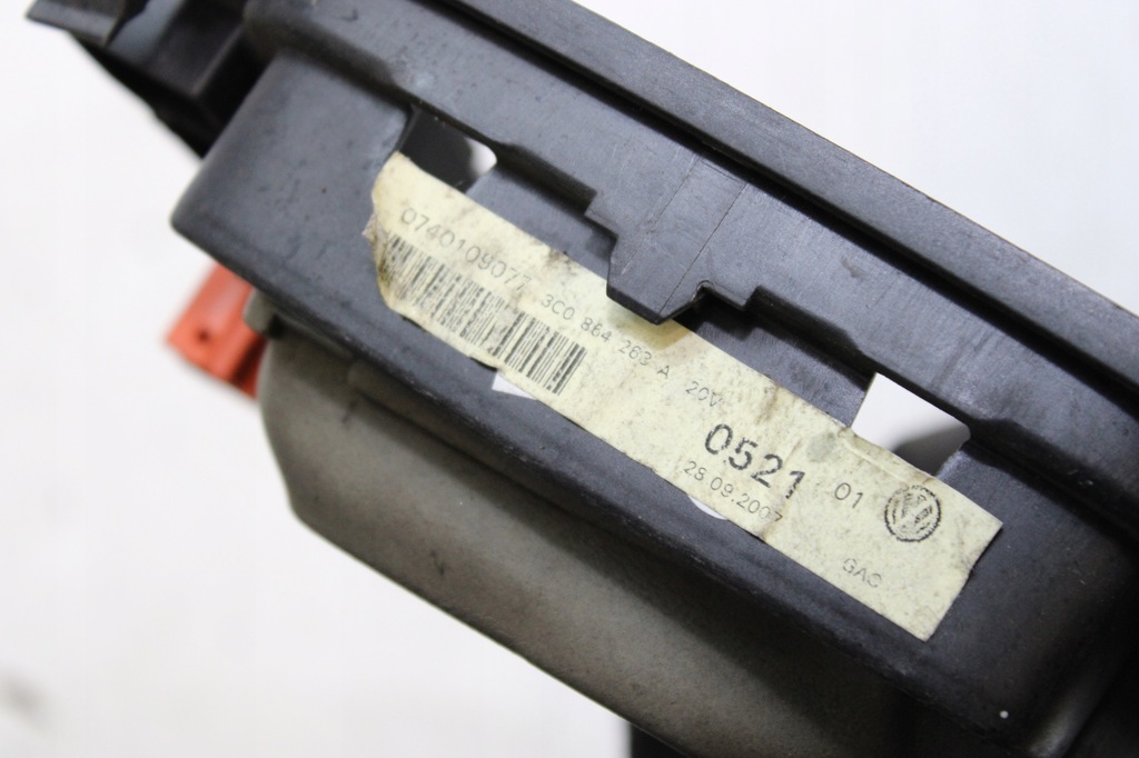 фото №8, Vw passat b6 рамка панель корпус домкрата переключения передач 3c0864263a