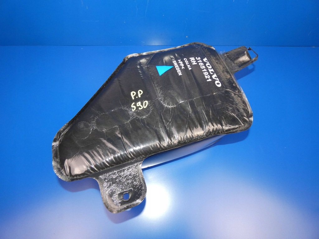 фото №1, Volvo v90 s90 шумоизоляция крыла пена правый перед