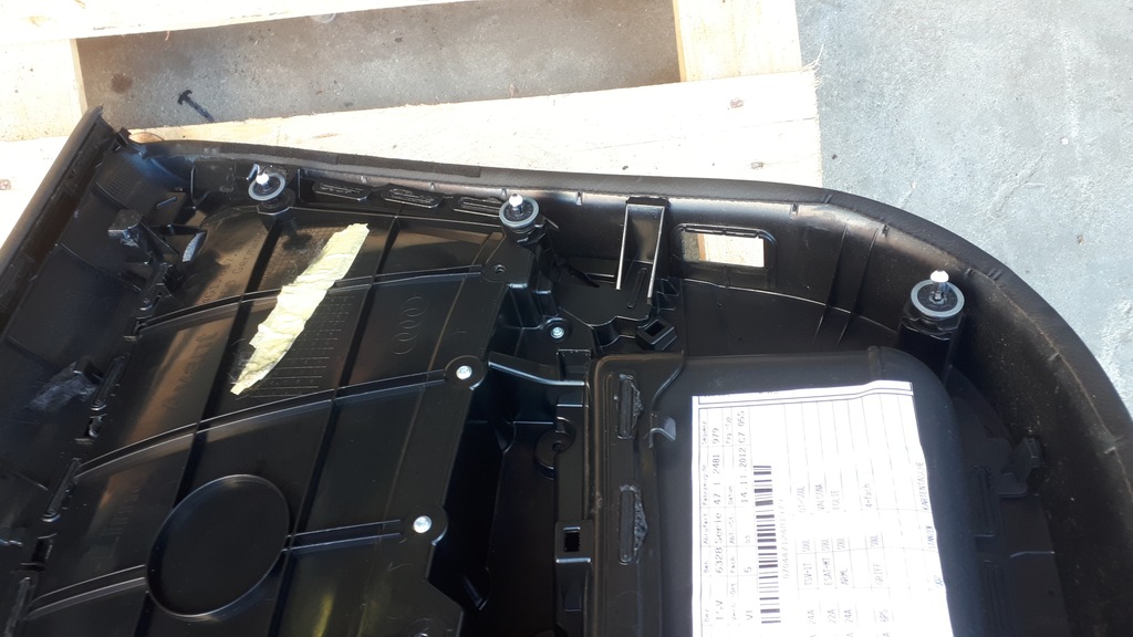 фото №12, Audi оригинальный номер 4g1867021a