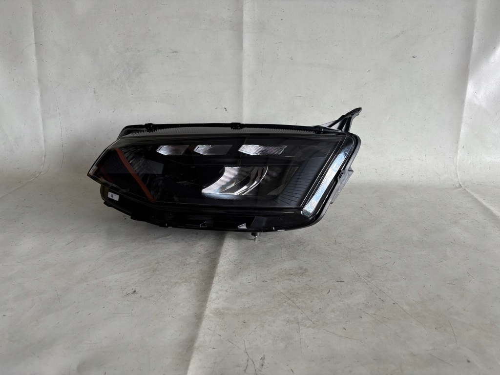 Купити Фара vw transprter 2025 roknowy model s741-13e015-ad
