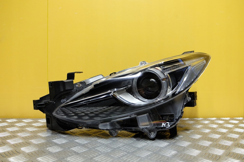 фото №1, Mazda 3 2013-2016 фара лампа ксенон ліва eu