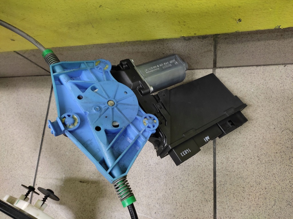 фото №9, Seat exeo kombi підйомник скло лівий задня