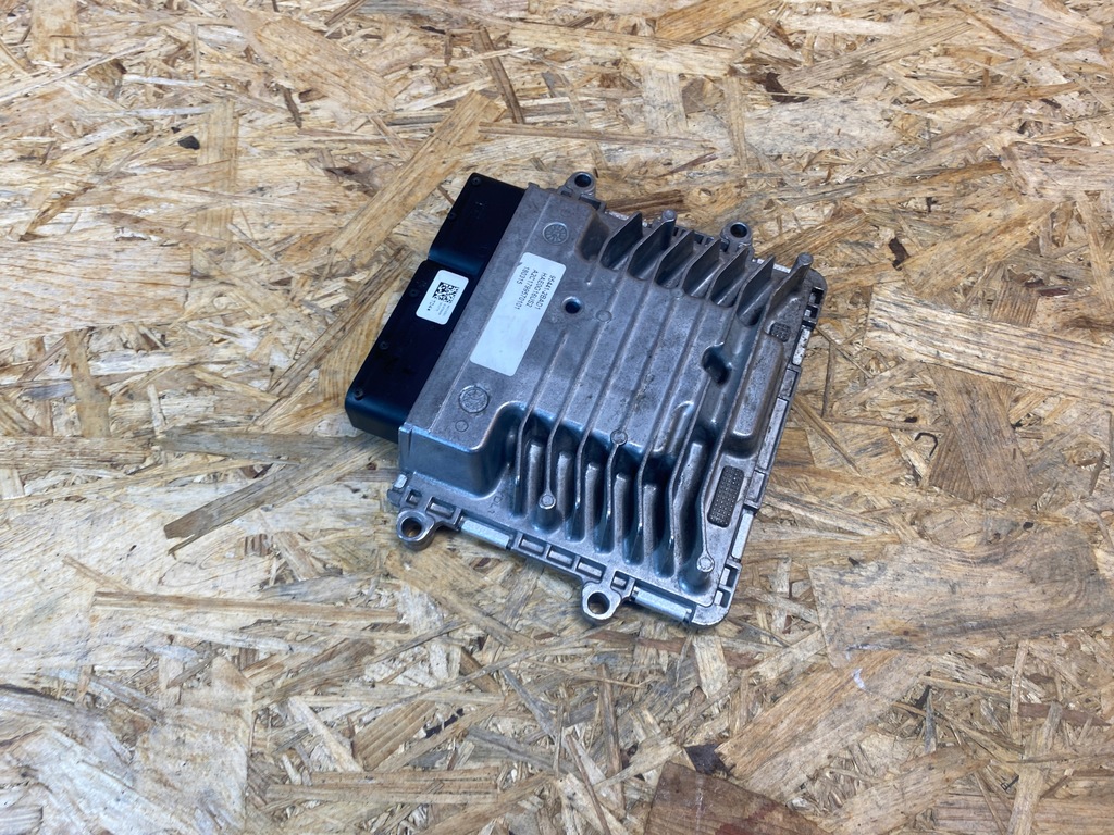 фото №9, Бортовой компьютер блок управления двигателя hyundai ioniq 1.6h 95441-2bad1 2016-