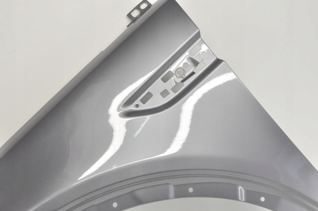 Land rover discovery sport l550 крила лівий перед передній рестайлінг  pbkcn Зі Шроту