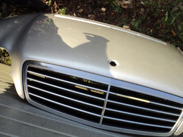 фото №4, Mercedes w203 капот + решётка радиатора