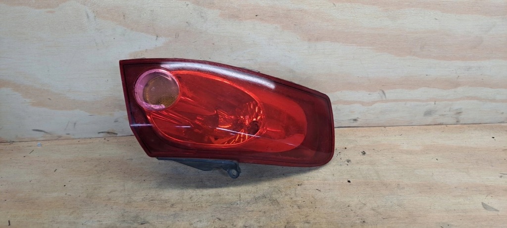 Купити Лампа задній ліва fiat croma ii 2 51727250