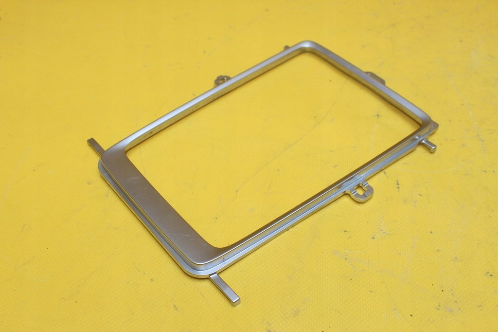 фото №1, Рамка панель обдув v60 s60 ii 31267052