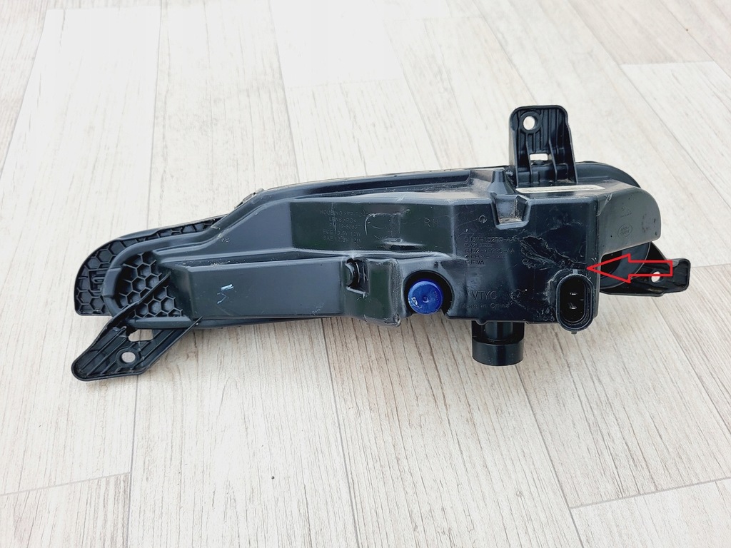 фото №3, Противотуманная фара led правый land rover range rover evoque l538 lr072645 gj32-15200-aa