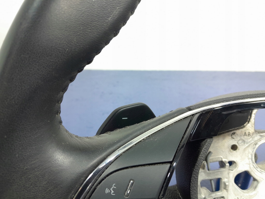 фото №9, Skoda octavia iv воздуховод кожаный многофункциональный лепестки переключения 5e3419093b