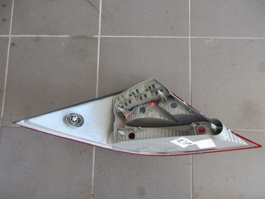 фото №8, Лампа задняя задняя правая mercedes w219 c219 cls led