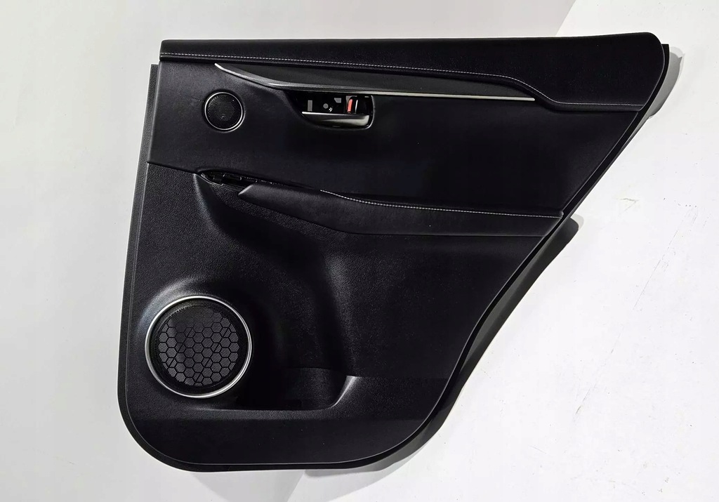 фото №1, Обивка дверь обшивка правый задняя lexus nx оригинал