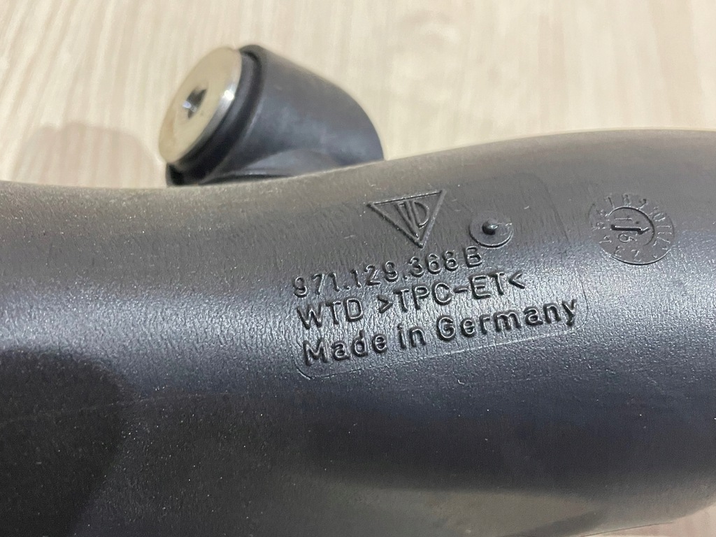 фото №5, Porsche оригінальний номер 971129532e повітрозабірник труба повітря