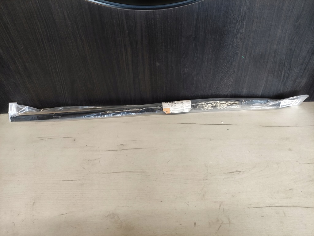 фото №1, Молдинг дверь bmw x1 f48 7349642