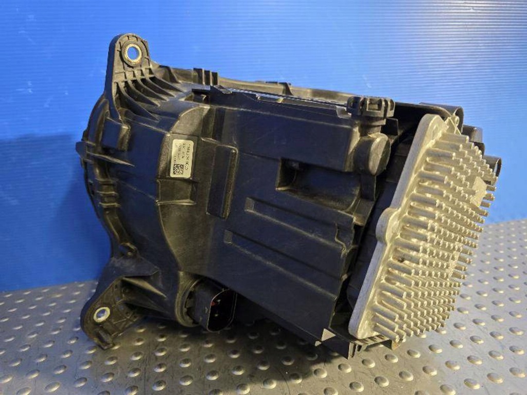 фото №11, Land rover defender ii 2 full led l8b2-13w029-bf лампа передня перед права