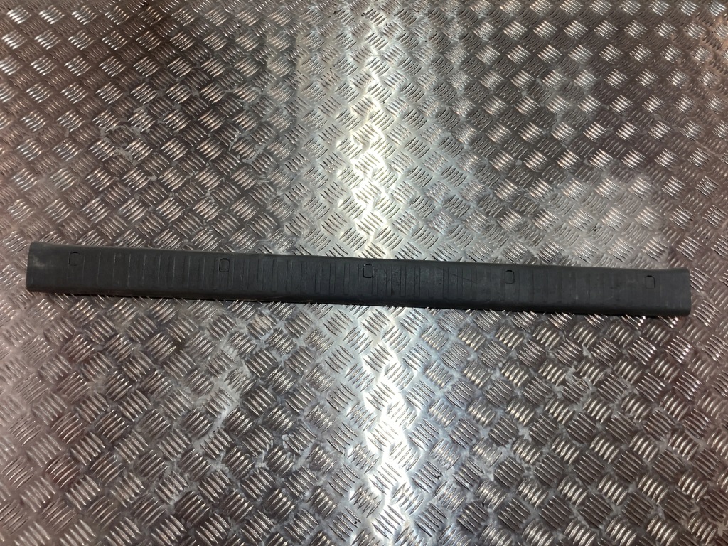 фото №1, Накладка захист поперечина задня toyota land cruiser 120 02-09