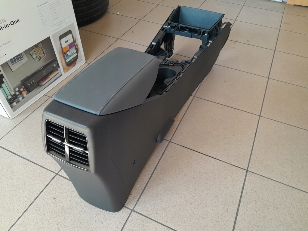 фото №1, Kia niro ii 2022- тунель підлокітник середній