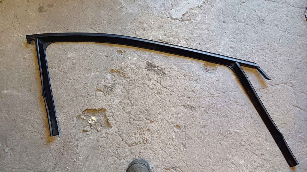 фото №1, Seat leon iii прокладка дверь правая передняя