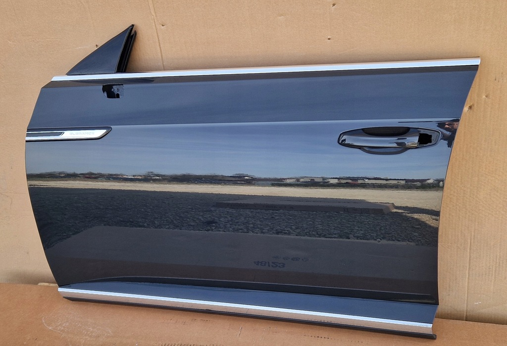 фото №1, Двері vw arteon w колір li7f jak nowe оригінал kpl