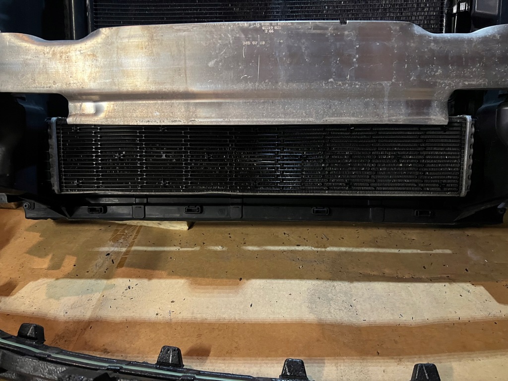 фото №7, Audi q5 80a fy 2,0 tdi pas передний радиатор комплект przedlift