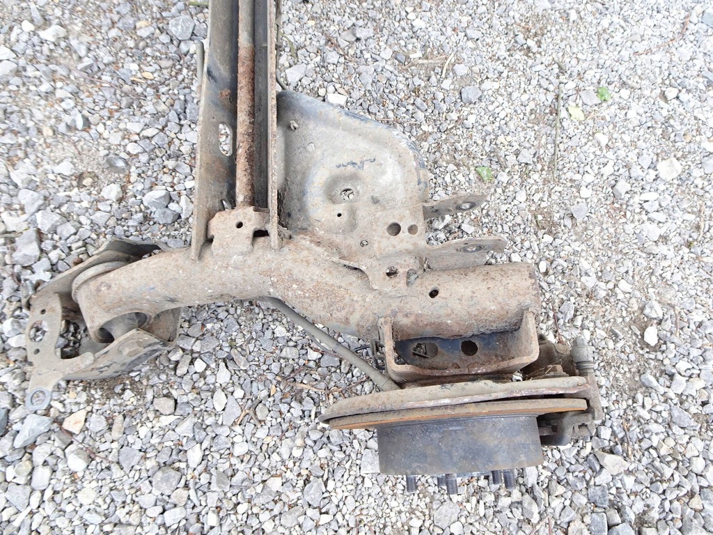 фото №8, Балка задня підвіска nissan juke f15