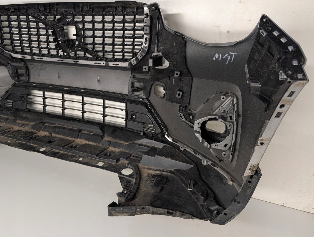 Бампер перед volvo xc40 i lift r design 2022- с Разборки