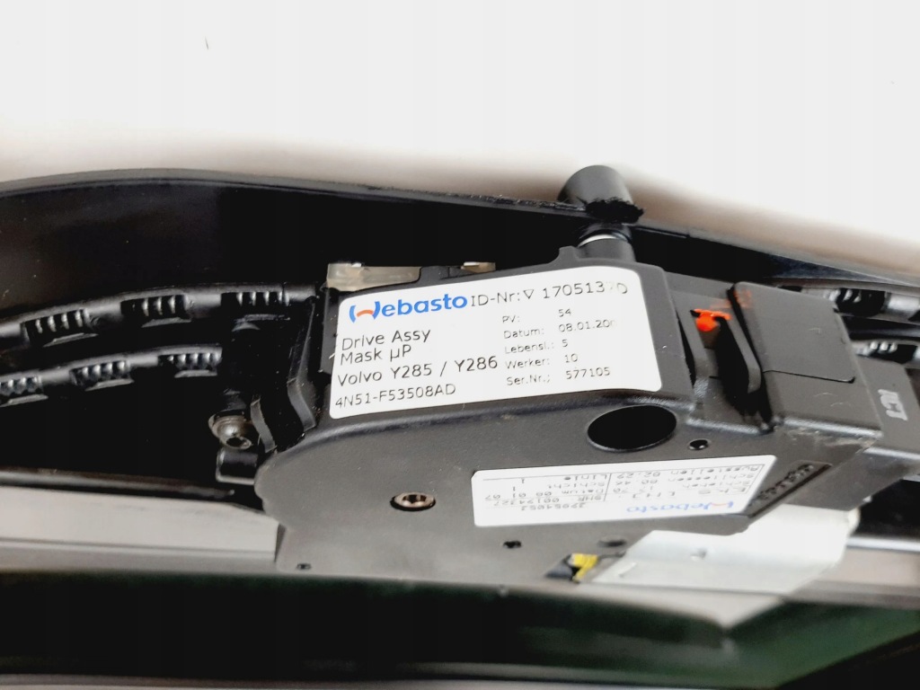 фото №8, 2009 volvo s80 люк kompletny 1713781c