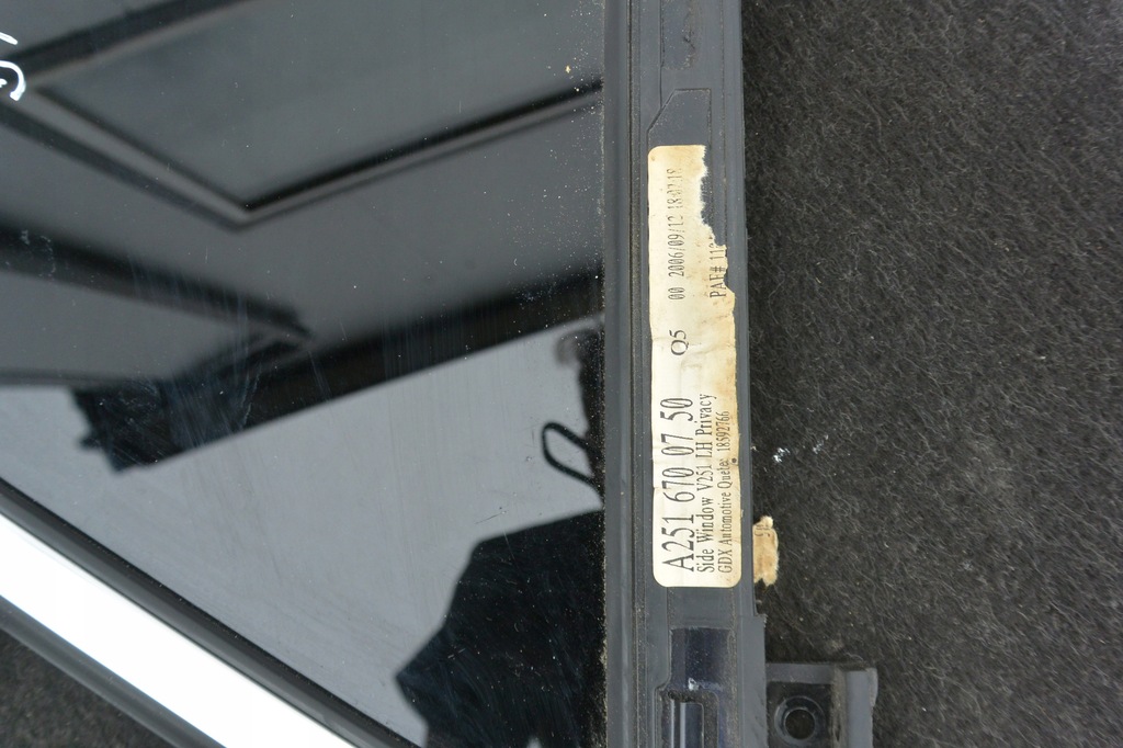 фото №7, Скло кузовна права ліва задня mercedes r w251