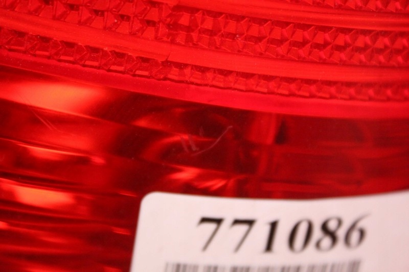 фото №7, Лампа правая задняя задняя mazda premacy 1 i 99r