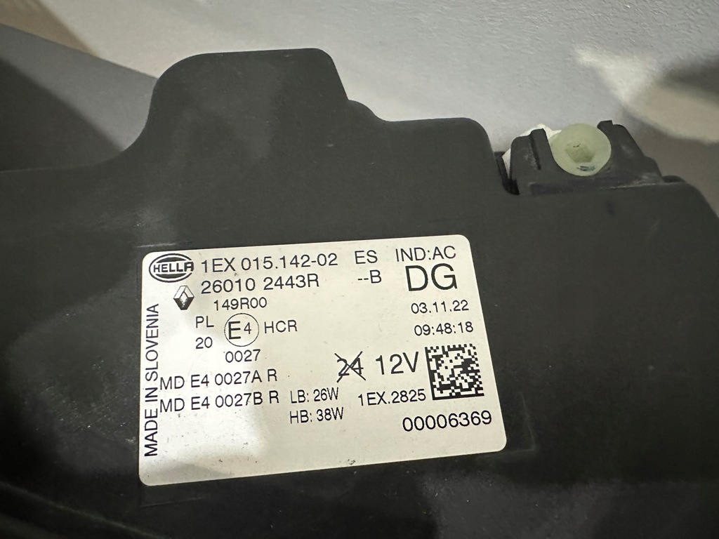 фото №10, Renault megane v e-tech лампа правая europa 260102443r