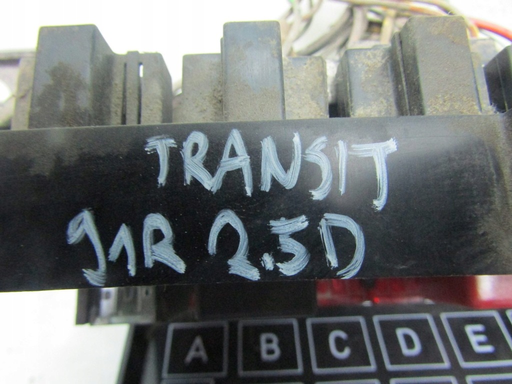 фото №12, Ford transit 91r 2.5 d корпус коробка предохранителей