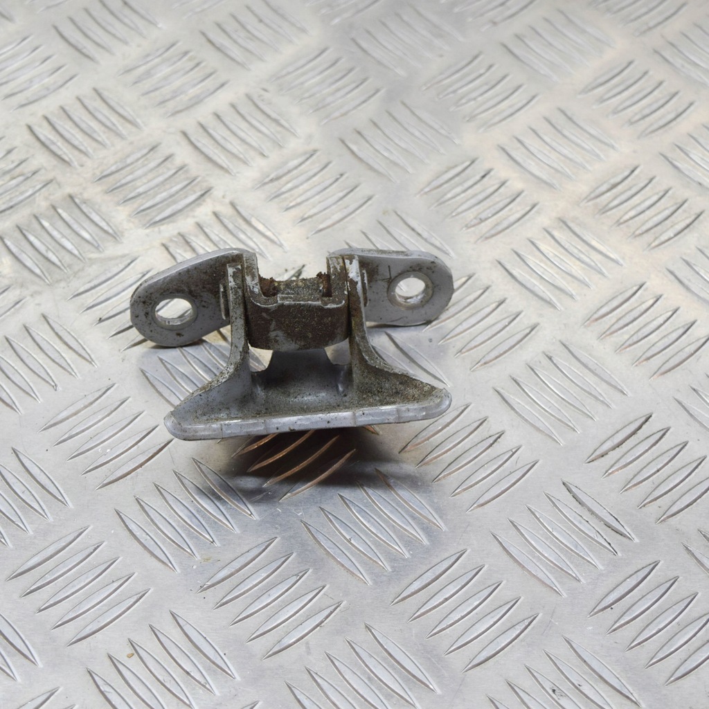 фото №6, Lexus rx 330 - 350 - 400h 2009 левая сторона петля верхний дверь