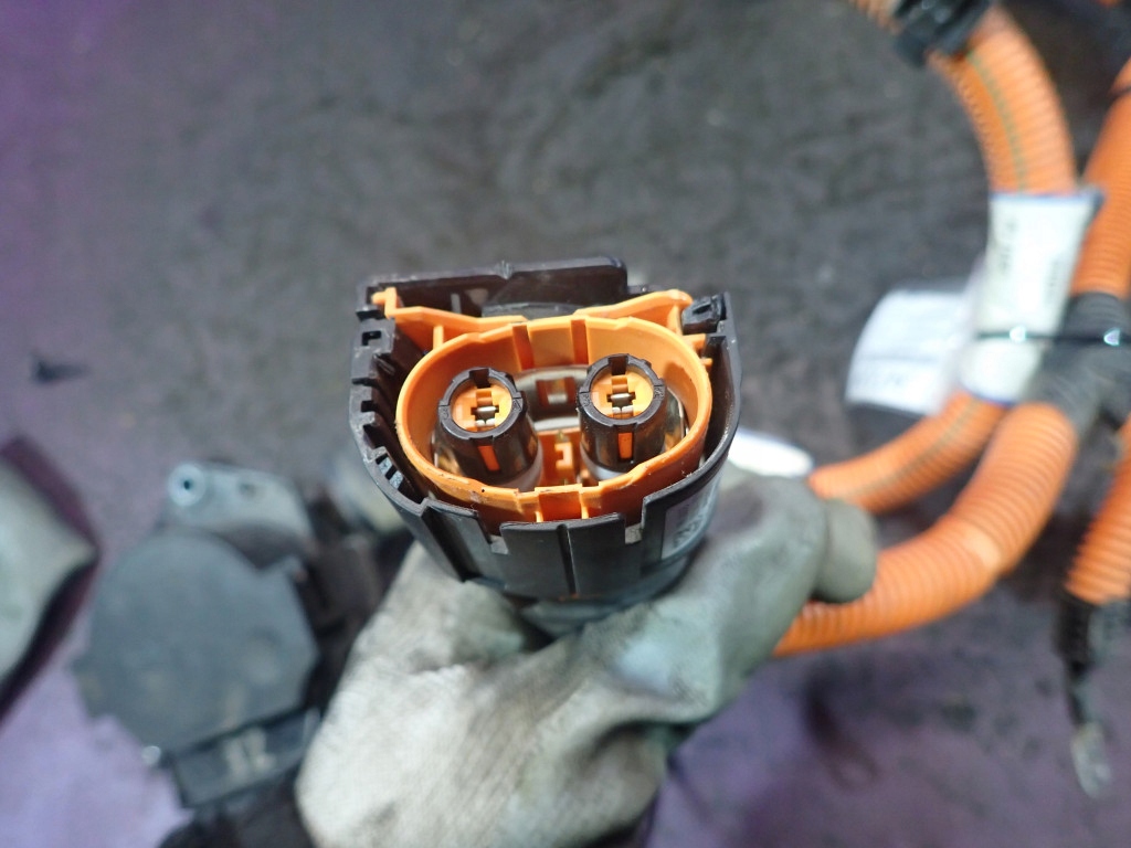 фото №13, Renault kangoo ii iii z.e. 13- разъём шланг зарядки 295142799r